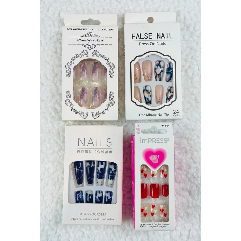 (NIB) Bundle of 4 Variety Press On Nails - Picture 11 of 12